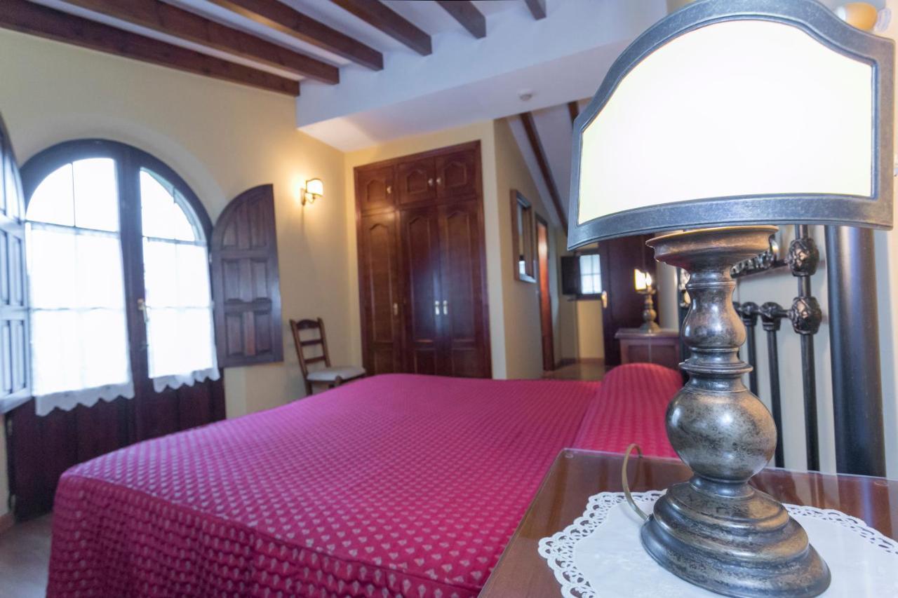 Posada De La Abadia - Adults Only Santillana del Mar Extérieur photo