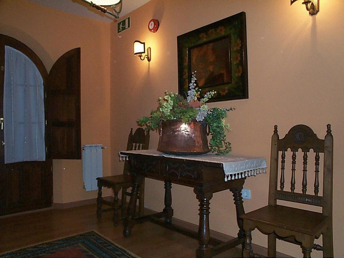 Posada De La Abadia - Adults Only Santillana del Mar Extérieur photo
