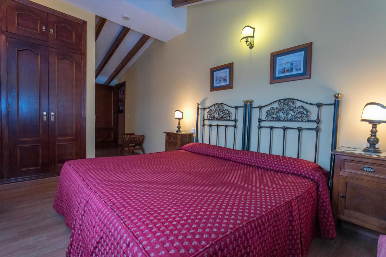 Posada De La Abadia - Adults Only Santillana del Mar Extérieur photo